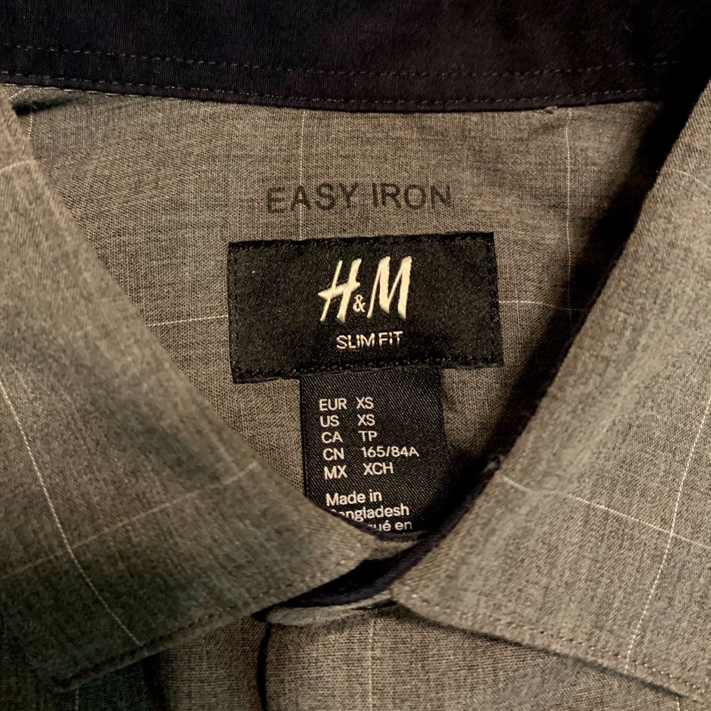 H&M Slim Fit Easy Iron Long Sleeve Dress Shirt, XS